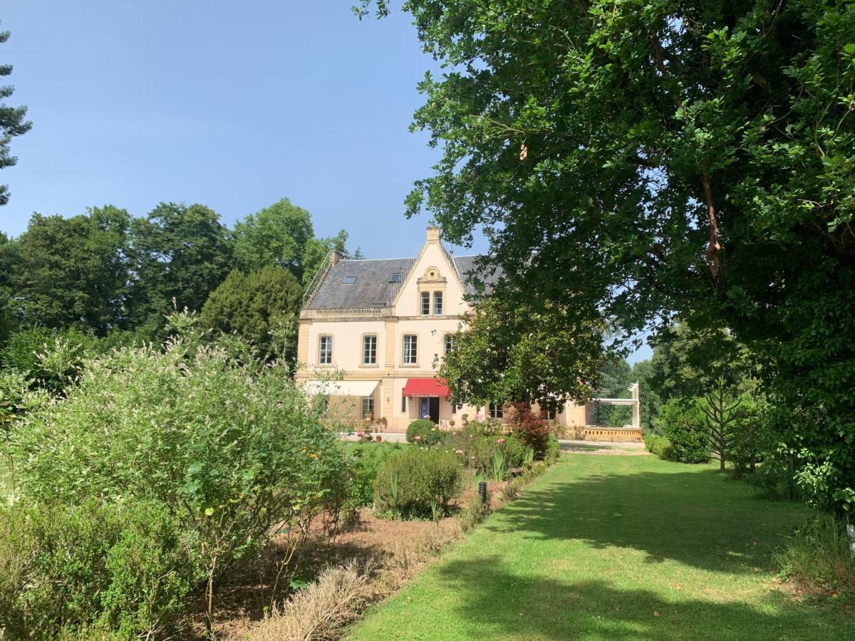 Hotel Le Manoir De Bellerive Le Buisson-de-Cadouin Exterior foto